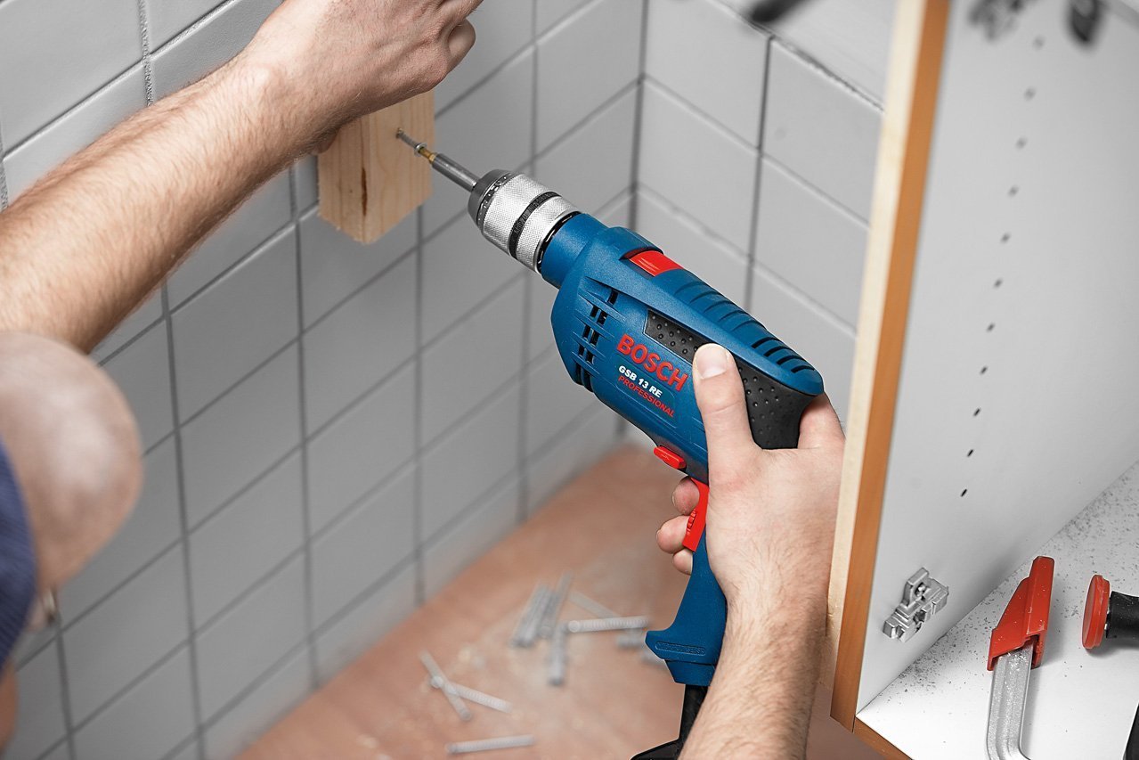 BOSCH-IMPACT DRILL 13MM 600W